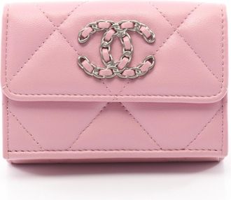 Chanel Pink Leather Long Wallet (Tri-Fold) (Pre-Owned)