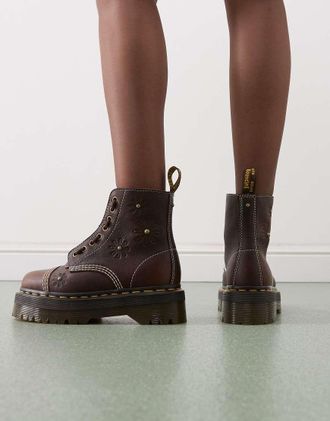 Dr. Martens Dr. Martens Sinclair - Stivaletti marrone scuro con fiori goffrati