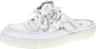 Sophia Webster White Leather Flower Embellished Mule Sneakers