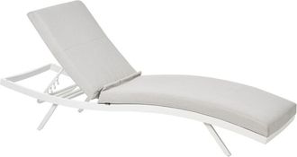 Beliani Tumbona Reclinable De Metal Textil Trenzado Gris Claro Blanco Acolchado Amelia