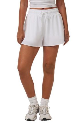 Travis Mathew Breezeblend Challenger Shorts in White at Nordstrom, Size Xx-Large