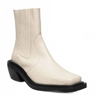 Alohas Ranch Leather Ankle Boots In Cream