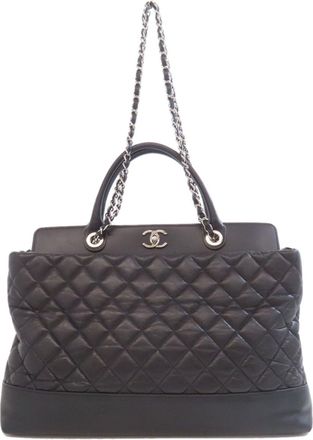 Chanel Matelasse Black Leather Tote Bag (Pre-Owned)