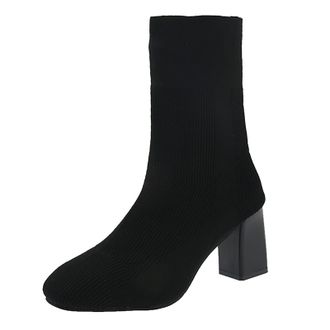 Generic Winter European and Trade Classic Strap Ankle Boots with Thick Round Toe Design for Women Comfortable Durable Footwear Ideal Casual Walking Shoes (Bla