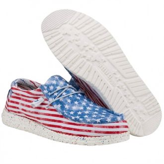 Hey Dude Mens Wally Shoes In Stars n Stripe