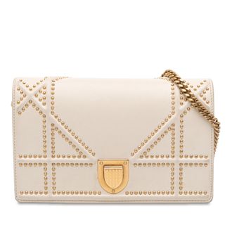 Dior Tweedehands Studded Lamsleer Diorama Portemonnee Aan Ketting