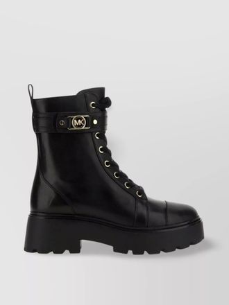 Michael Kors: Black Boots now up to −88% | Stylight