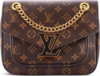 Louis Vuitton Passy Handbag Monogram Canvas crossbody bag - Bruin