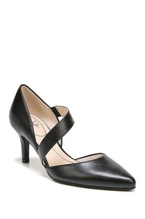 Life Stride Suki Asymmetric Strap Pump in Black at Nordstrom Rack, Size 6.5