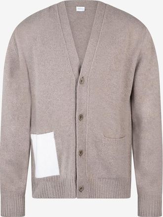 04651/ Strickjacke mit V-Ausschnitt und Taschen