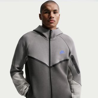 Nike Mens Tech Fleece Windrunner Full-Zip Jacket in Black | HV0949-018