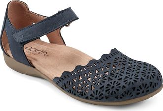 Earth Bronnie Flat in Blue Berry at Nordstrom, Size 6.5