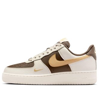 Nike (WMNS) Nike Air Force 1 07 LV8 Phantom Ironstone Sesame IR0796-030