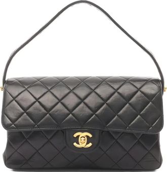 Chanel Borsa a spalla matelass&eacute; con logo CC - Nero