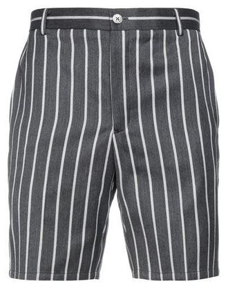 Thom Browne PARTES DE ABAJO - Pantalones cortos y bermudas en YOOX.COM