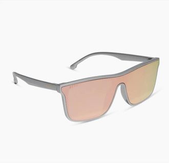 DIFF Eyewear Womens Polarized Sunglasses In Silver + Peach Mirror