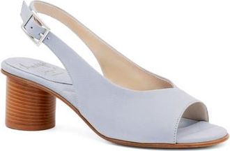 Amalfi By Rangoni Elevato Slingback Sandal in Lavanda Long Beach at Nordstrom, Size 8.5