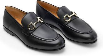 Ferragamo Gancini-Detail Leather Loafer - Black
