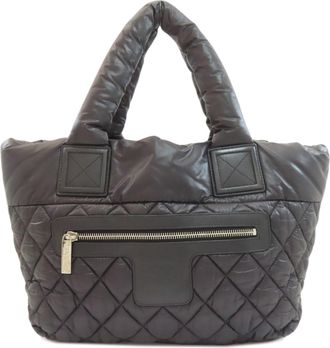 Chanel Black Nylon Tote Bag (Pre-Owned)