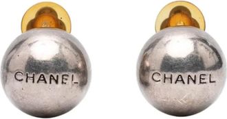 Chanel Orecchini a clip placcati argento con logo 1998
