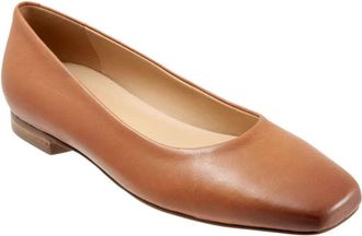 Trotters Honor Flats Caramel Leather Square Toe Slip On Shoes JZZ1101