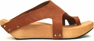 Cydwoq Womens Master Wooden Sandal In Camel
