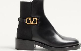 Valentino Garavani Stivaletto VLogo Signature In Vitello 30Mm Donna NERO 35.5