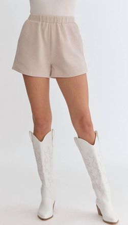 Entro Textured Shorts In Taupe