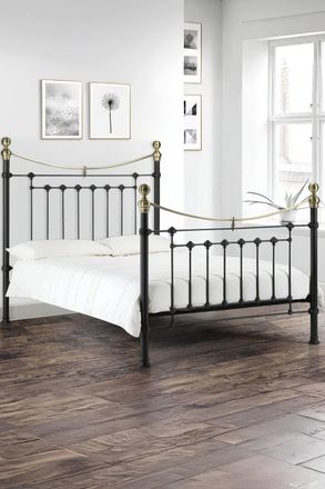 Julian Bowen Victoria Metal Bed in Black | Size: Double