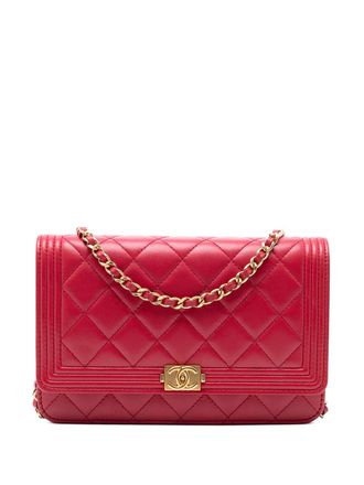 Chanel 2016-2017 Quilted Lambskin Boy Wallet On Chain crossbody bag - Red