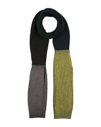 Homme Pliss&eacute; Issey Miyake ACCESSOIRES - Schals auf YOOX.COM