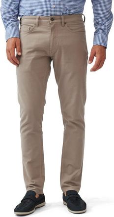 Rodd & Gunn Motion 2.0 Straight Leg Jeans in Sable at Nordstrom, Size 30