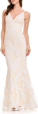 Dress The Population Sharon Embellished Lace Evening Gown in Ivory at Nordstrom, Size Xx-Small