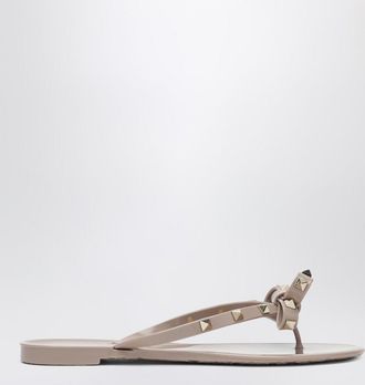 Valentino Garavani Powdery Rockstud low sandal