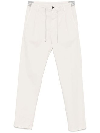 Eleventy Tapered Trousers With Pleats