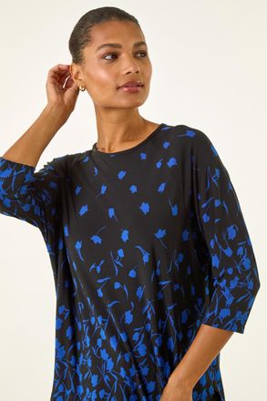 Roman Border Print Curved Stretch Top