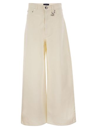 Sportmax Sportmax Spdsiamese katoenen denimjeans met wijde pijpen en kenmerkend metalen detail