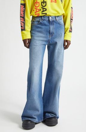 LU&rsquo;U DAN Phat Slouchy Flare Jeans in Lawless at Nordstrom, Size 32