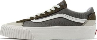 Vans Old Skool Gore-Tex Suede and Canvas Trainers Olive VN0A4V9WOLV