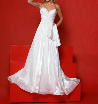 Johnathan Kayne Sweetheart A-Line Gown In Soft White