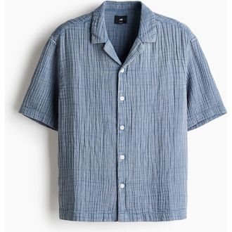 H&M Relaxed Fit Short-sleeved Muslin Shirt in Dusty Blue at Nordstrom, Size Xx-Large