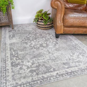 Kukoon Grey Traditional Medallion Bordered Living Area Rug in Mid Grey | Size: 200 cm x 290 cm