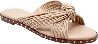 Charles by Charles David Bravo Nude 2D22S048-208 Womens