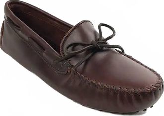 Minnetonka Mens Classic Driver Shoes In Dark Brown