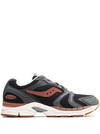 Saucony Progrid Triumph su&egrave;de sneakers - Grijs