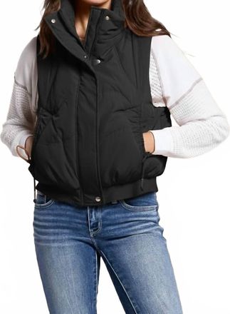 HYFVE Wave Quilted Puffer Vest In Black