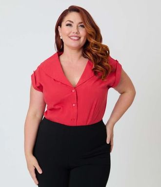 Unique Vintage Plus Size 1960s Twill Sleeveless Blouse in Red Solid at Nordstrom, Size 2X