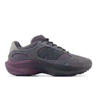 New Balance Unisex WRPD Runner en Gris/Púrpura, Gamuza/Malla, Talla 37.5
