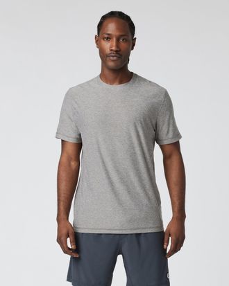 Vuori Clothing Strato Tech T-Shirt | Heather Grey | XS, Size Extra Small