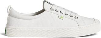 Cariuma Womens Cariuma OCA Low Sneakers Off White Canvas Low Top Casual Shoes GAL1749